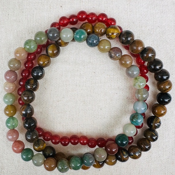Grounding crystal bracelets. Tigers eye, fluorite and carnelian. Moon cleansed. - Picture 3 of 3